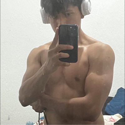 RoseH883027's tweet photo. #NuevaFotoDePerfil https://t.co/o94pZfyFRd