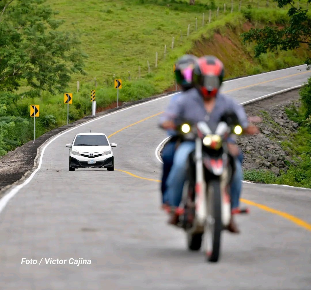 Nicaragua, donde se encuentran las mejores carreteras de Centroamérica. Nueva Carretera Cuapa – La Libertad, en el Departamento de Chontales. 
#Nicaragua
#NicaraguaÚnicaOriginal