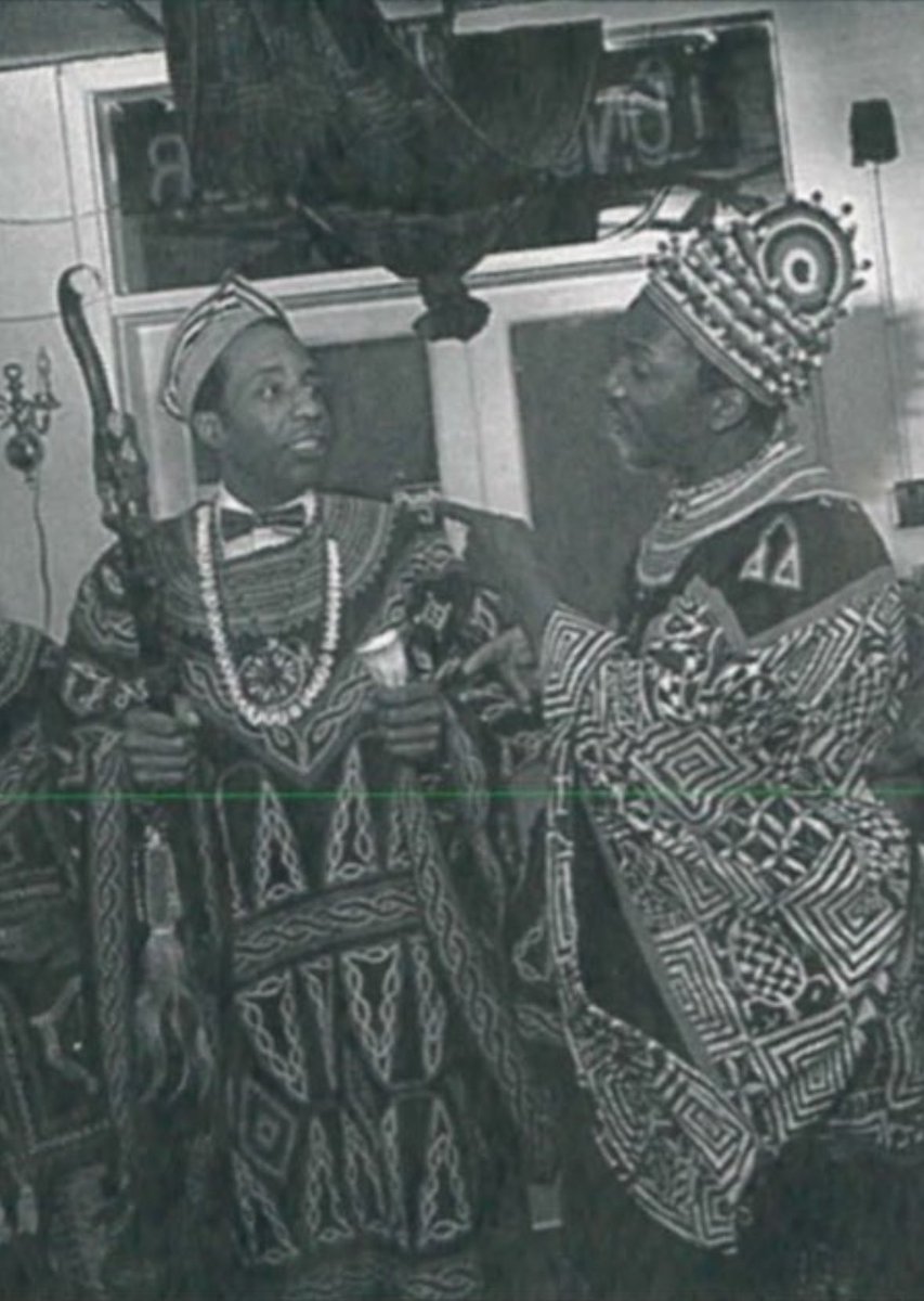 I’m being made an Honorary King of #Cameroon <a href="/Janvierchando/">New Cameroon Views</a> <a href="/diplocam_minrex/">Diplomatie Cameroun /Cameroon Diplomacy</a>