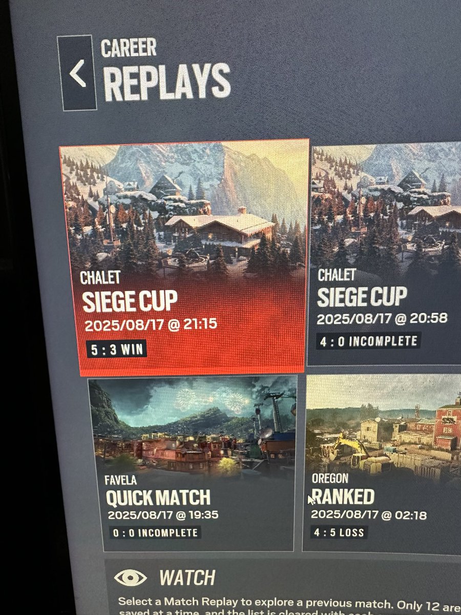 RockStarrSean's tweet photo. @UbisoftSupport  @Rainbow6Game  just finished a semi final game and won but kicked the whole squad. What’s going on? https://t.co/Xwo7afXFEc
