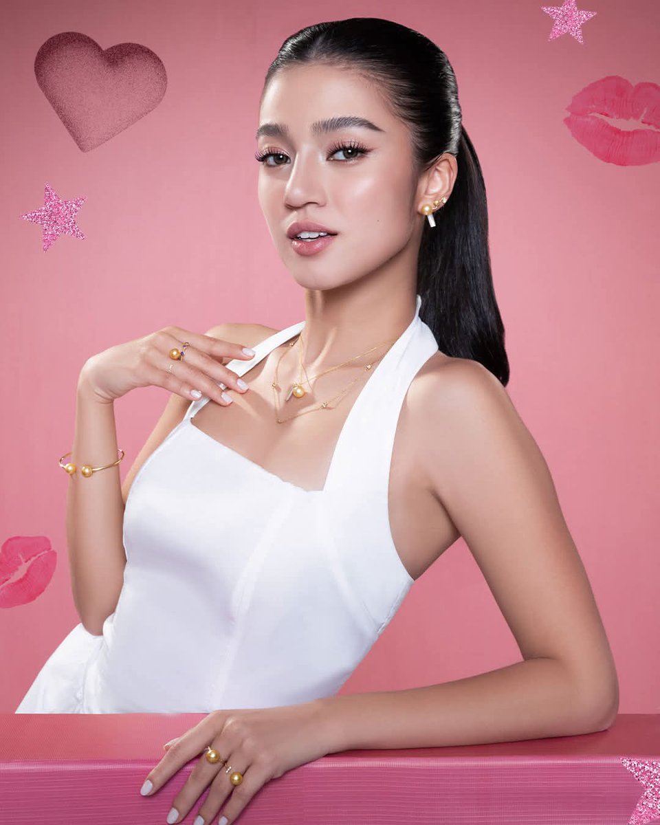 TODBOverseas's tweet photo. "Feeling bold like Belle? Discover pearl pieces that match your mood! โก๏ธ"
#VJewelry #LoveV #VJewelryxBelleMariano #VForEveryMe #BelleMariano @bellemariano02
๐ธ: V Jewerly
>https://t.co/izvwxqaPWc
>https://t.co/MS6lBr9j5J https://t.co/6uLVIIhHla
