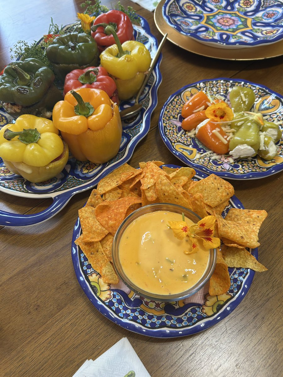 FoodStringer's tweet image. PEPPER PARTY! Stuffed Peppers galore to-night! So nutritious! We capped off our parade of colorful peppers stuffed with farm market delights with homemade cherry pop tarts! Fun! Delish!