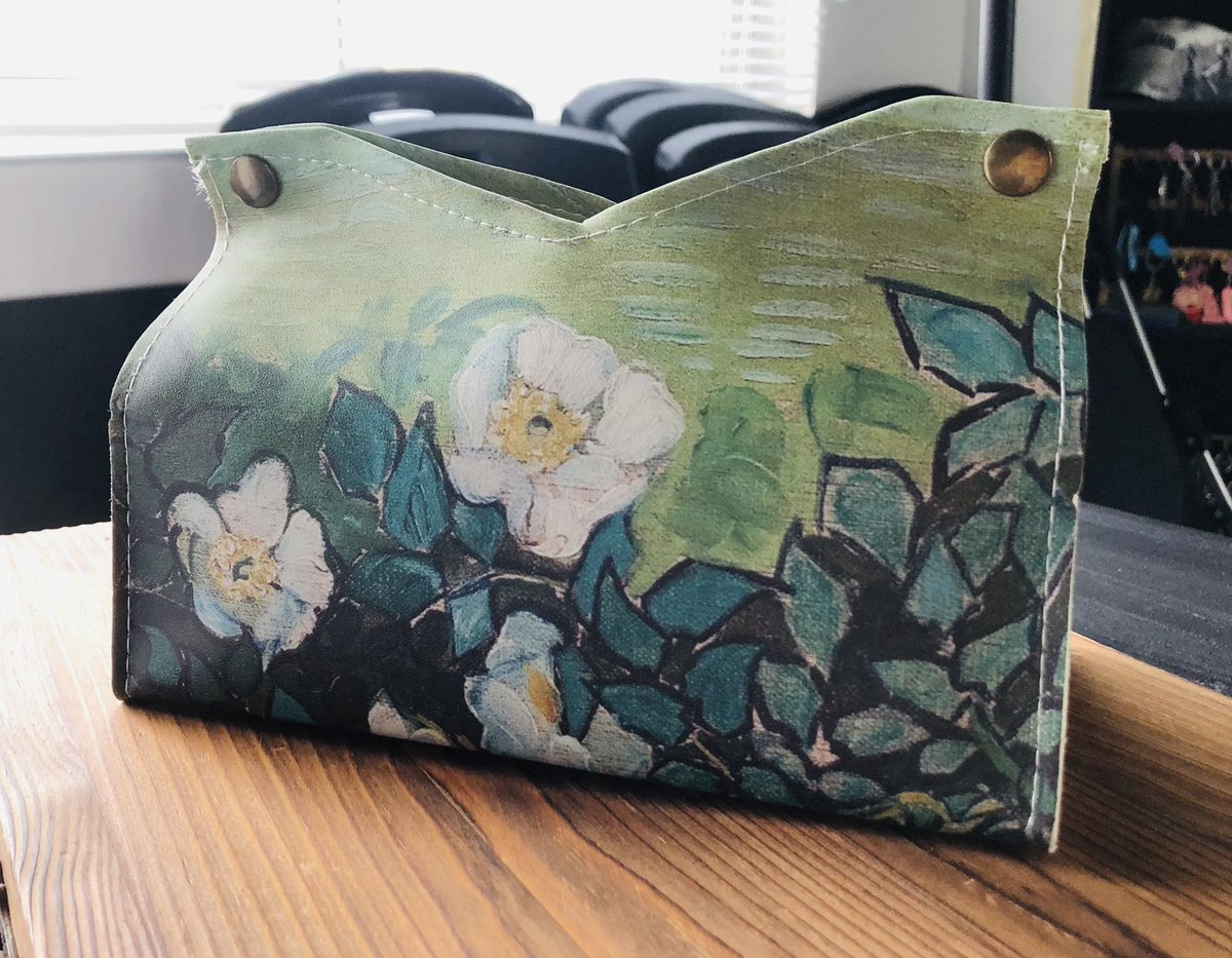 Liongifts2023's tweet image. PVC Leather Tissue Box With Full Screen Digital Printing Logo
MOQ is 200units, welcome to message us to customize logo you need.
WhatsApp: wa.me/8618022179927
WeChat: 86-18022179927
Email: brand@add-gifts.com
#pvc #pvcleather #tissuebox #tissueboxes #digitalprinting