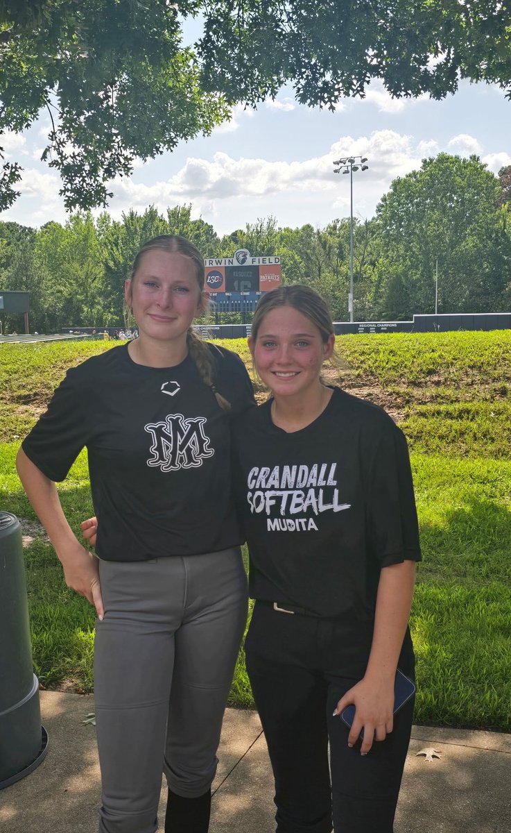 A few of our Pirates got some fall reps today at TAMUC and UT Tyler. 🥎<a href="/Madyb_08/">Mady</a> <a href="/Mall0ryK0ller/">Mallory Koller</a>