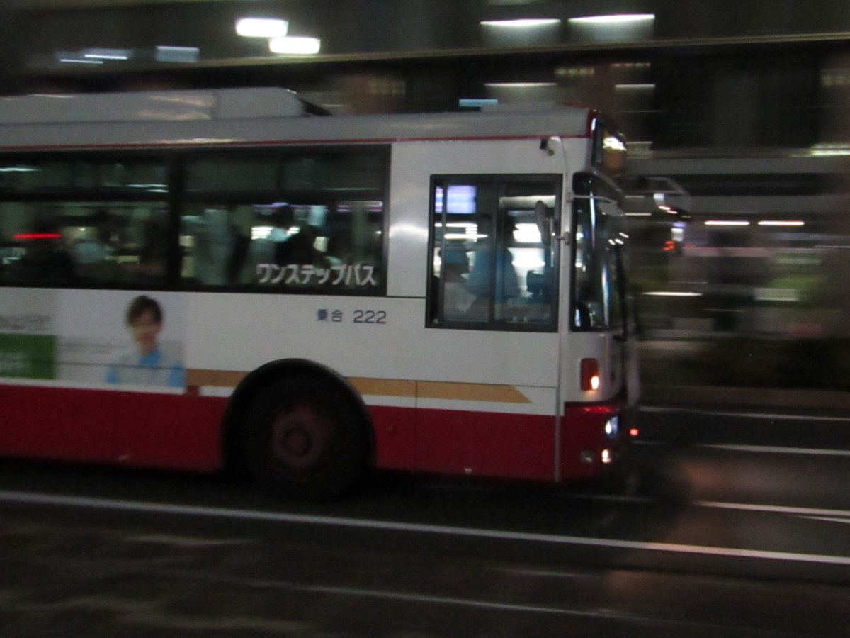 その後は、日没後の広島の街並みを撮影。
初めて夜に撮影をしました。