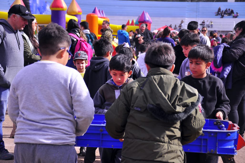 MuniEmbalse's tweet image. Hermosa jornada vivimos con el FESTIVAL REGIONAL DE LA NIÑEZ 🤩