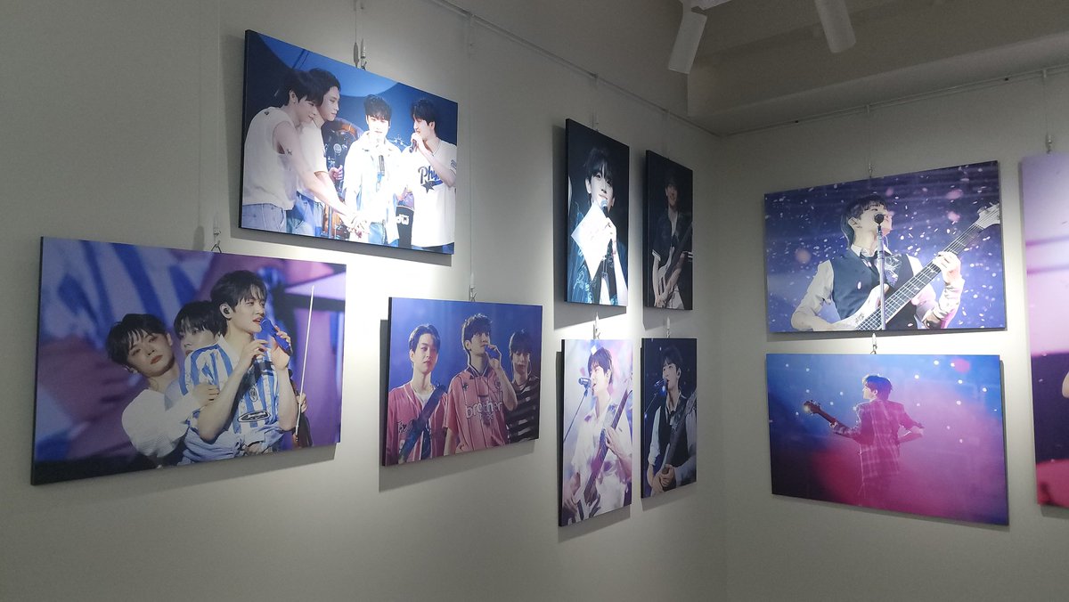 ye___jjyang's tweet photo. 💙디어마이디어💙

진짜 너무 이쁜 생카였어요
저는 솔직히 막콘 소감 읽고 막콘 때가 생각나서
속으로 또 울었음

#원상이에게_사랑배송중
#postalcodeis_960815 https://t.co/WhWoMfHKsI