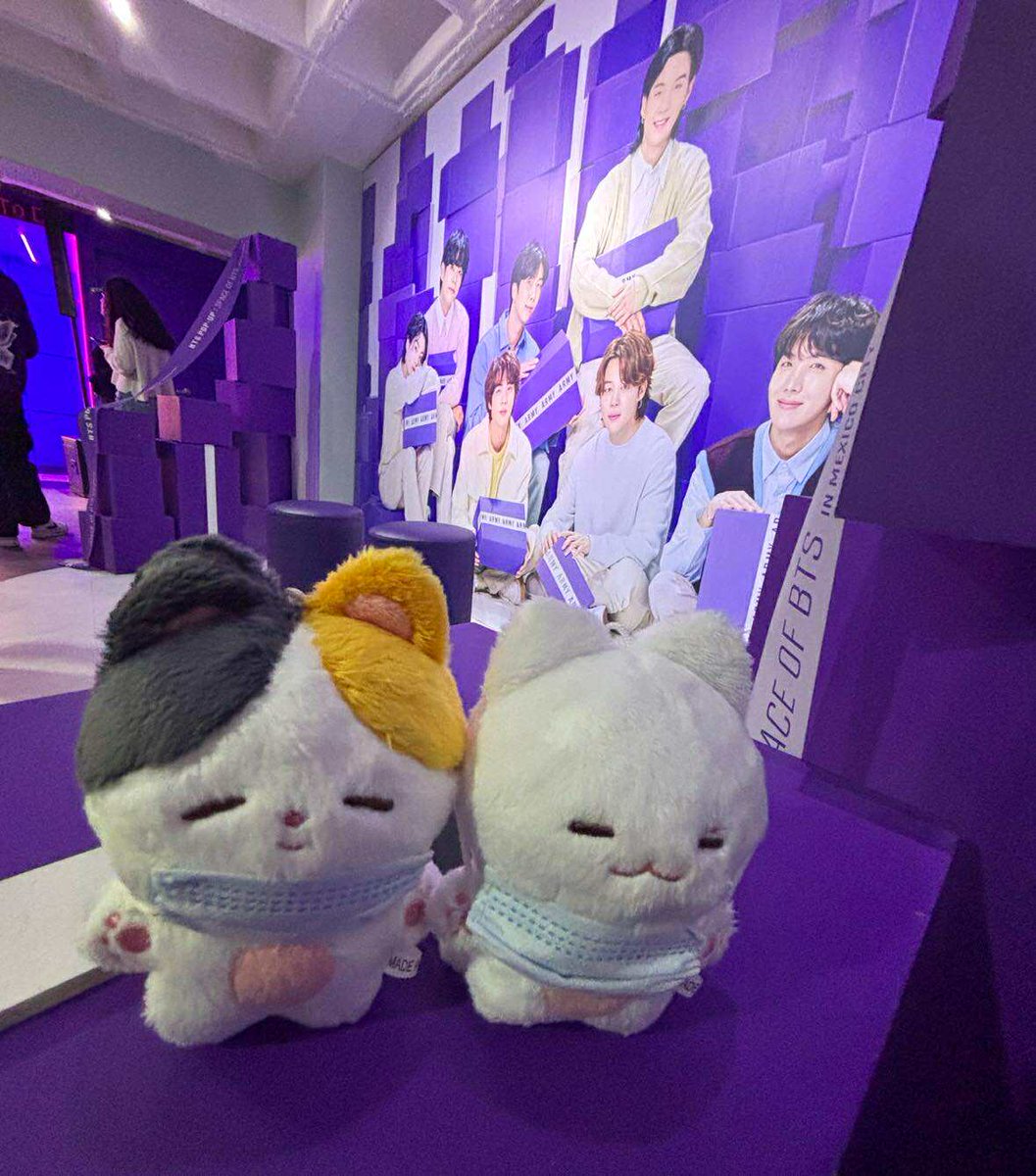 GrellWhoo's tweet photo. Pretty little babies ♡ date 

@jjin_koo Thank you https://t.co/XsWqB16IPT