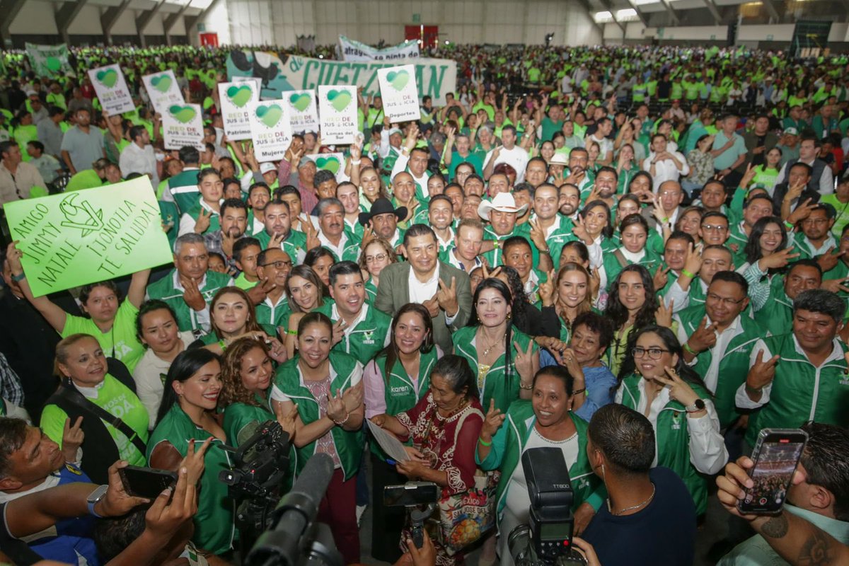 karencastrejont's tweet photo. Hoy, frente a 18 mil personas, demostramos que la fuerza del @partidoverdemex sigue creciendo con unidad y compromiso. https://t.co/VX1nm6fMAr
