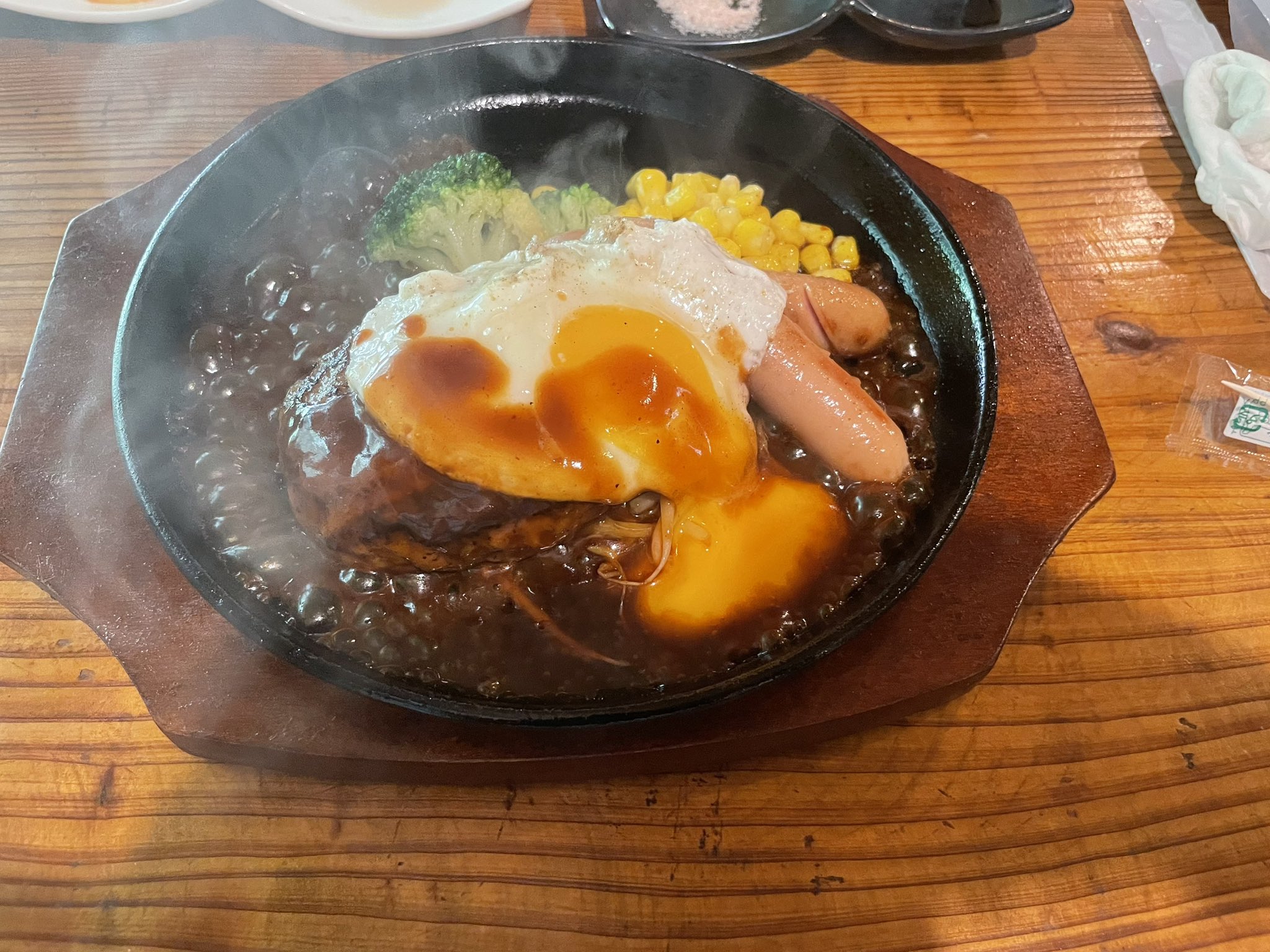肉太郎 肉太郎 (@ghNzNu5yXeMLRAs) / X