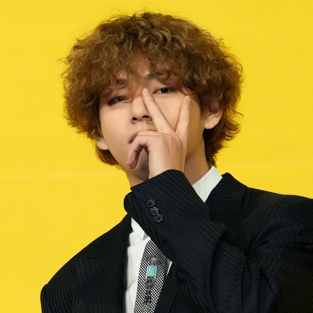 MLB Korea (@mlbkor) on Twitter photo K-pop 팬들에게 빅뉴스를 전합니다📣📣
BTS의 멤버 뷔가 오는 8월 25일(한국시간으로 26일)
LA 다저스의 홈경기 시구자로 나섭니다‼️
#BTS #Taehyung #V #방탄소년단 #김태형
<a href="/bts_bighit/">BTS_official</a> K-pop 팬들에게 빅뉴스를 전합니다📣📣
BTS의 멤버 뷔가 오는 8월 25일(한국시간으로 26일)
LA 다저스의 홈경기 시구자로 나섭니다‼️
#BTS #Taehyung #V #방탄소년단 #김태형
<a href="/bts_bighit/">BTS_official</a>