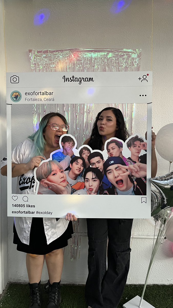 ultkadimate's tweet photo. meus amores! 🫶

são, sei lá, cerca de 8 (eu acho) anos de amizade compartilhando nosso amor pelo EXO juntas. obrigada por tudo meninas! muito legal ter vocês como amigas 💜

#Galaxy1485
@exofortalbar https://t.co/Ahxp2gtG2R