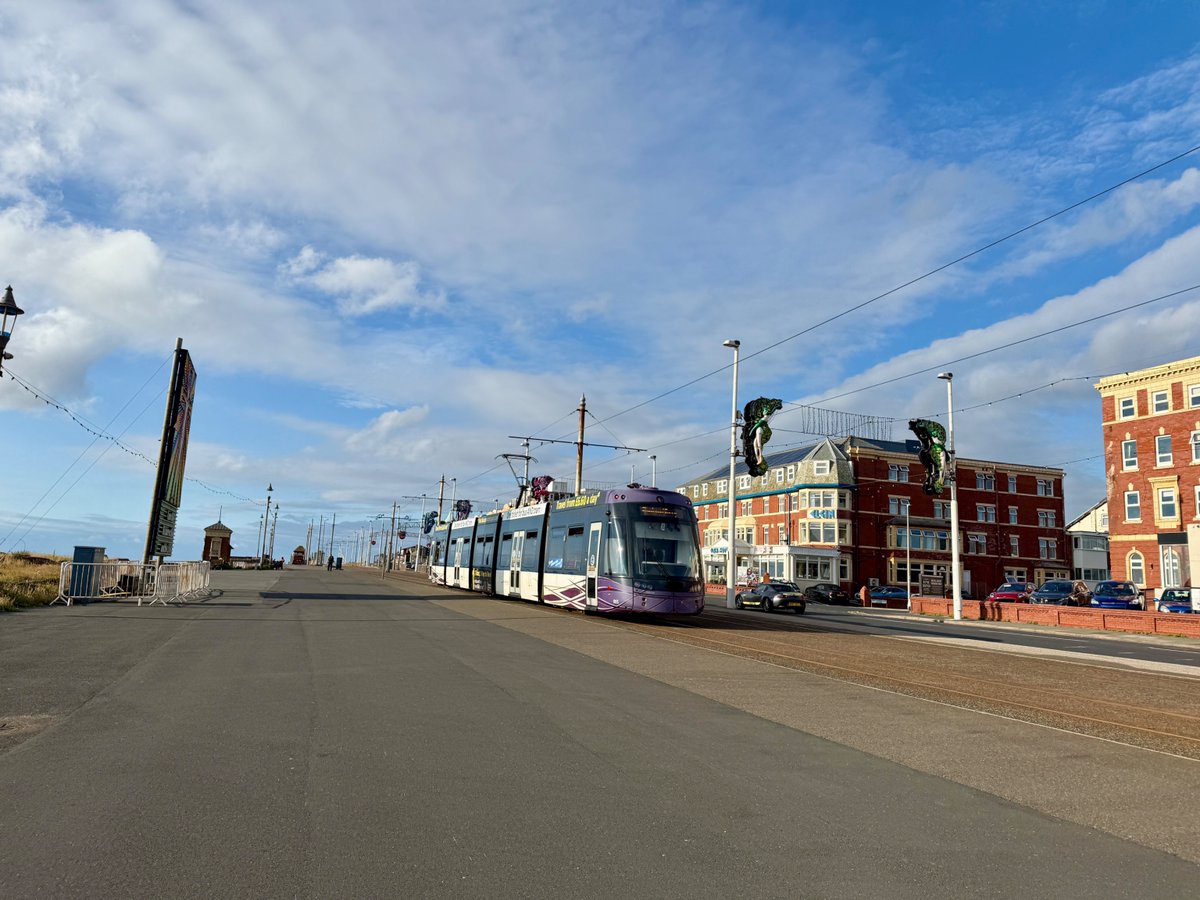 Good morning everyone!😃
All our buses and trams are running well!👌
You can plan your journey on our website or app!🚊🚌 
ow.ly/HNlY50Veu0W