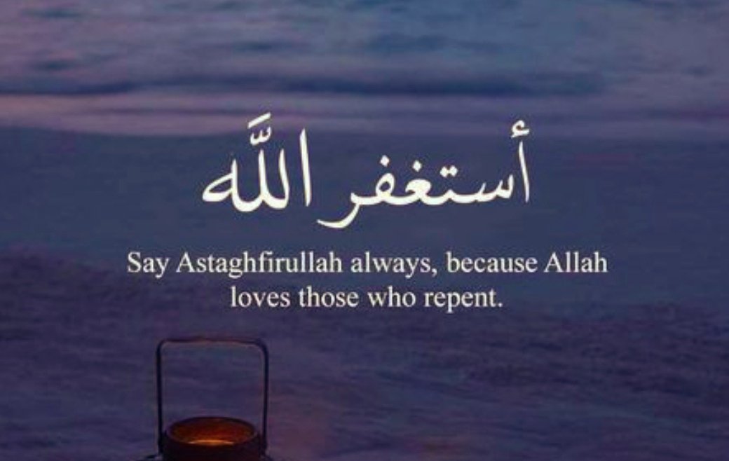 UmrahMarkaz_'s tweet image. मुस्कुराहट की फ़ज़ीलत

رسول الله ﷺ ने फ़रमाया:
"تبسمك في وجه أخيك لك صدقة"

(अपने भाई के सामने मुस्कुराना तुम्हारे लिए सदक़ा है)।

📖 जामिअ अत-तिर्मिज़ी: हदीस 1956

#dailyhadith #DailyHadees #IslamicQuotes #UmrahMarkaz