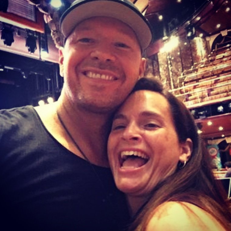 stacey1174's tweet photo. @DonnieWahlberg Happy birthday Captain!!! Wishing you the beat year yet! Thanks for always making me smile! 🎉❤️🎂🍾🎈😊 https://t.co/leYiqGTemb