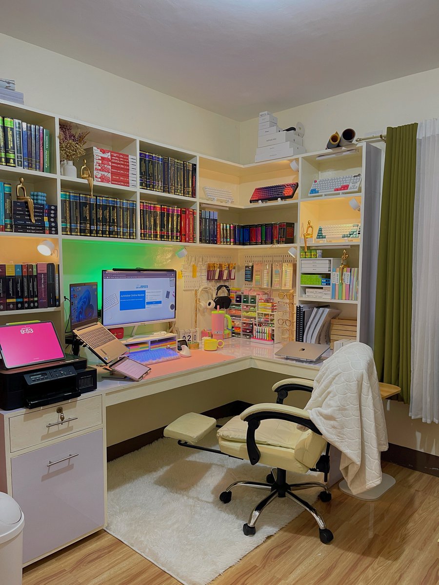 so much of my journey has unfolded here. i’ll definitely miss this space.