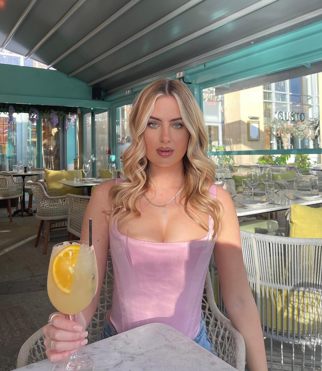 Cheers to us 🥂💎