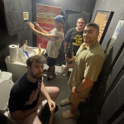 Jacuzzi Fire tweet media