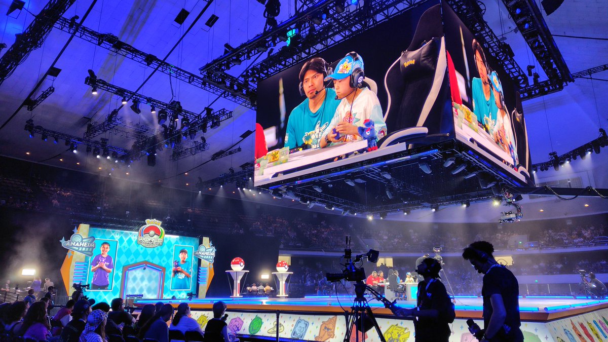 次男、優勝しました😭🏆️
たくさんの応援、本当にありがとうございました🙇🙇🙇
初めて参加したCLから、このWCSにつながり、まさか初参加のWCSでも優勝できるとは思いませんでした。
一緒に練習して貰ったお友達、アドバイス頂いた親御さん達のおかげです🙏
最高の夏休みの思い出になりました！😌✨