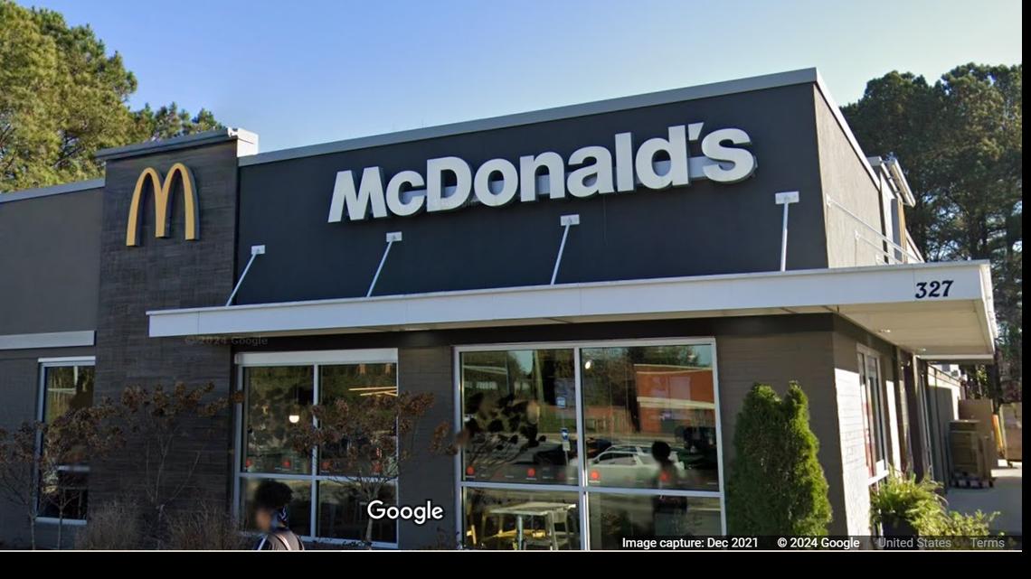 Yesterday, I saw this building. I had to ask what the purpose of the building was. Apparently, it's the local burger restaurant. That's something that only locals would be able to know. Why do we have signage that most people can't understand? Why isn't a translation available?