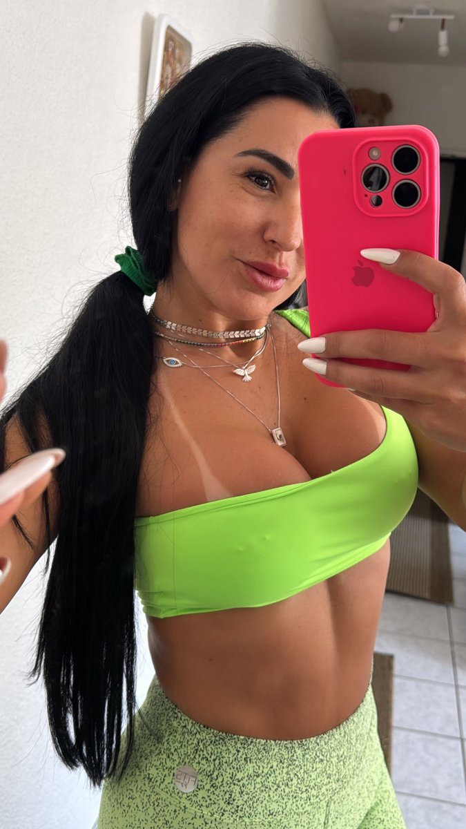 Domeuperfume tweet media