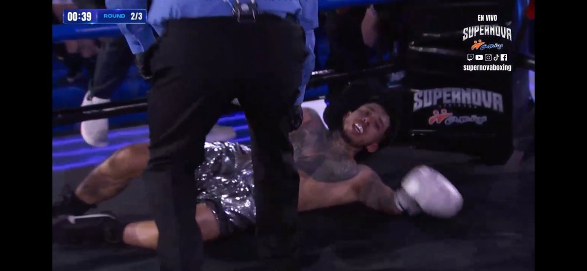 7Mely4's tweet image. 🤣🤣🤣🤣🤣🤣🤣🤣🤣🤣🤣🤣