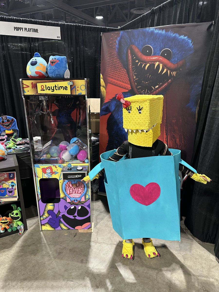 mobgamesstudios's tweet image. That’s a wrap on #MidsummerScream! Thanks to all the fans who came by the booth. We saw some AMAZING Poppy Playtime cosplays!