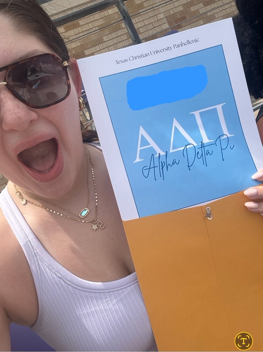 tank4daCubz's tweet image. So happy for &amp;amp; proud of #TheKid who starts at @TCU tomorrow &amp;amp; today she was selected to join her 1st Choice #Soroity #ADPi 

Can&apos;t wait to see everything you&apos;re going to accomplish the next few years. Love you 💜

#TCU #Panhellenic #BidDay #FtWorth #Texas #HornedFrogs #3rdGenFrog