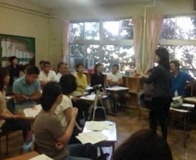 「次世代教育」に思うこと

私の使命は次世代教育。それは物心ついた頃から無意識的に刻まれていた使命だったのだと強く思う。

小学校では隣の席の子に勉強を教えるのが好きすぎて、美術やダンスの部活では常に後輩に技術を伝える役回りだった。

目の前の人と、未来のための種を分かち合うのが好き🩷