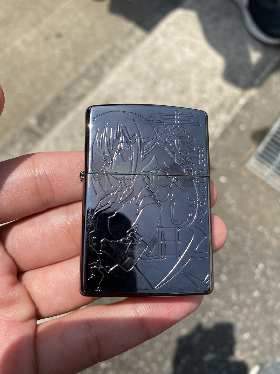 あづみの tweet media