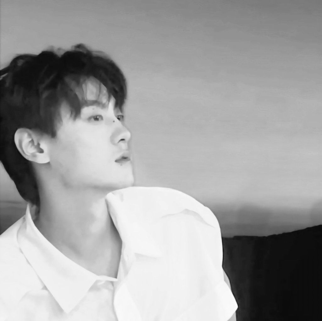 phvvin's tweet photo. 》#RevengedLove #chengwei short au 
socmed n song au : About You - The 1975

—𝘥𝘰 𝘺𝘰𝘶 𝘵𝘩𝘪𝘯𝘬 𝘪 𝘩𝘢𝘷𝘦 𝘧𝘰𝘳𝘨𝘰𝘵𝘵𝘦𝘯 𝘢𝘣𝘰𝘶𝘵 𝘺𝘰𝘶? https://t.co/56u9NZ4Y5D