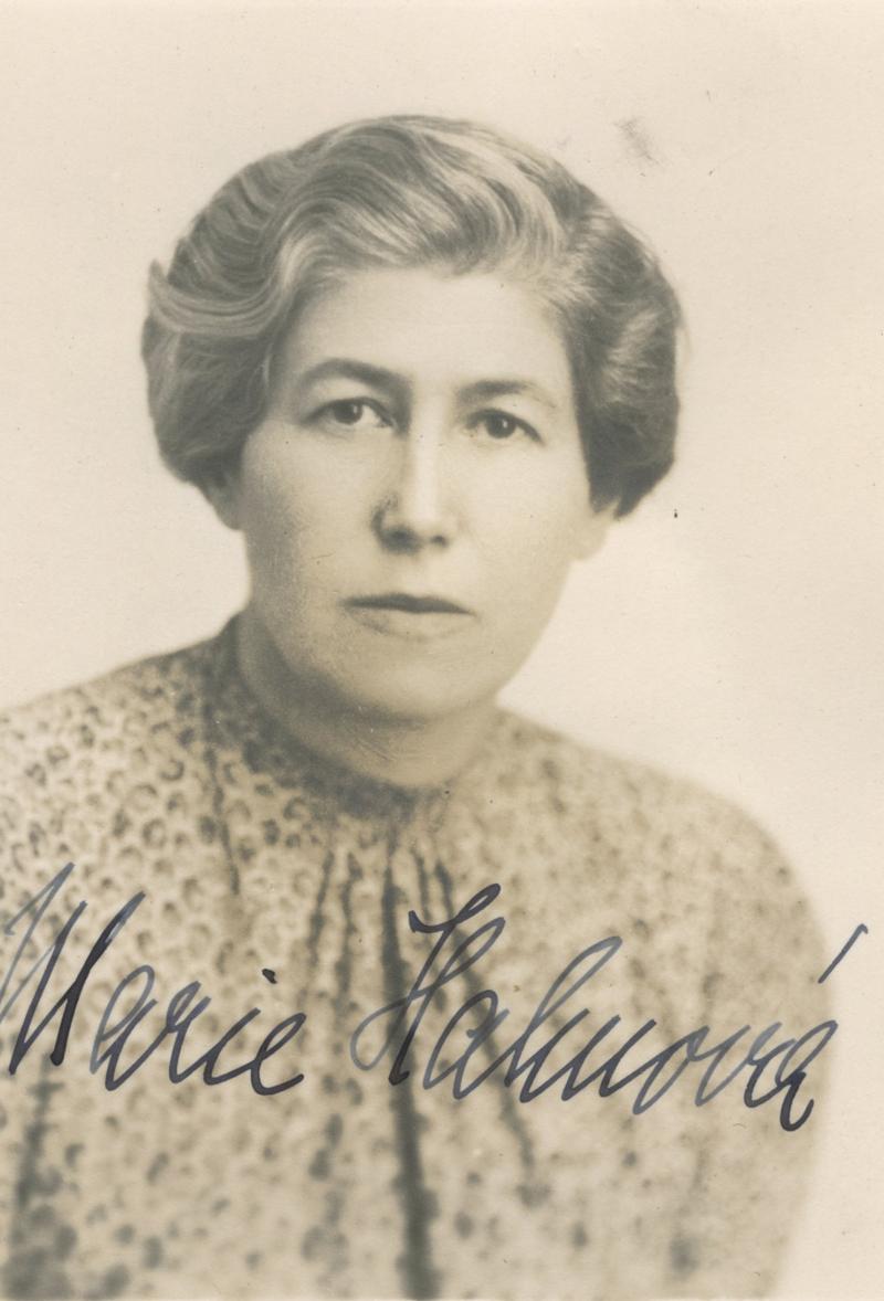 18 August 1894 | A Czech Jewish woman, Marie Hahnová, was born in Prague.

She was deported to #Auschwitz from #Theresienstadt Ghetto on 6 September 1943. She did not survive.