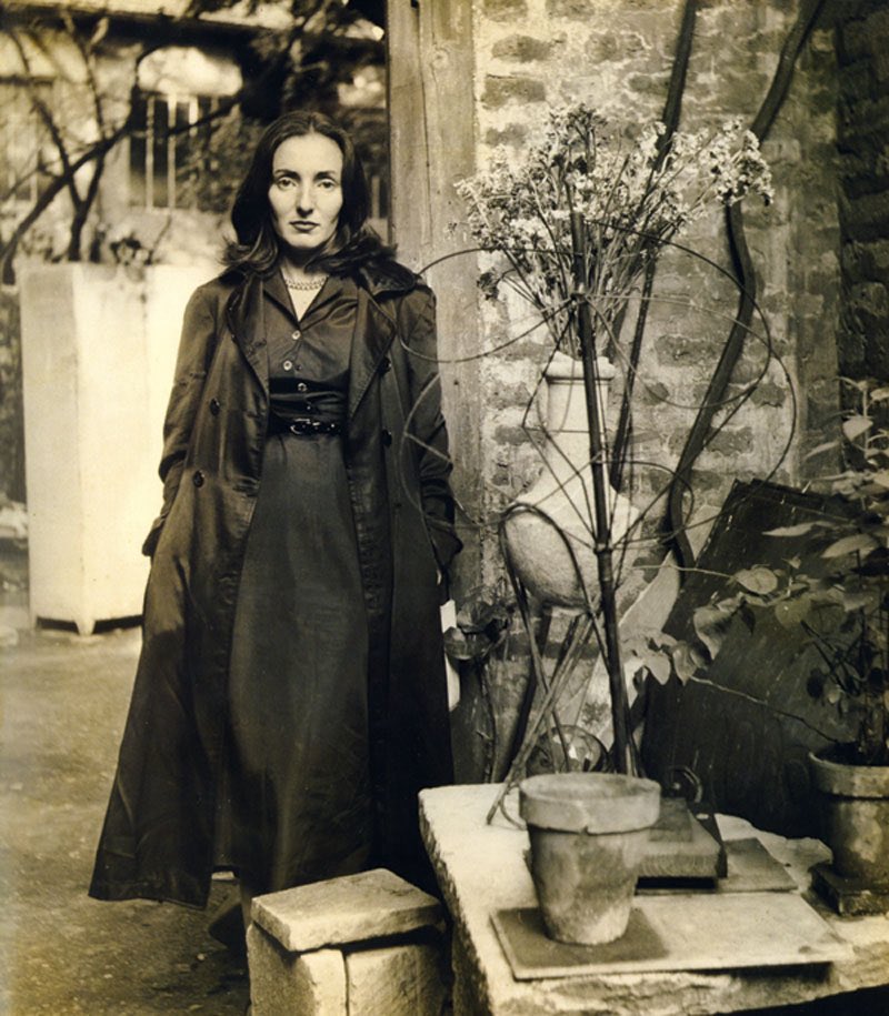 nosoyjoaquinb's tweet photo. Hoy se cumplen 105 años del nacimiento de Idea Vilariño. 🖤

18/08/1920 - 28/04/2009 https://t.co/KGpDZNJTvM