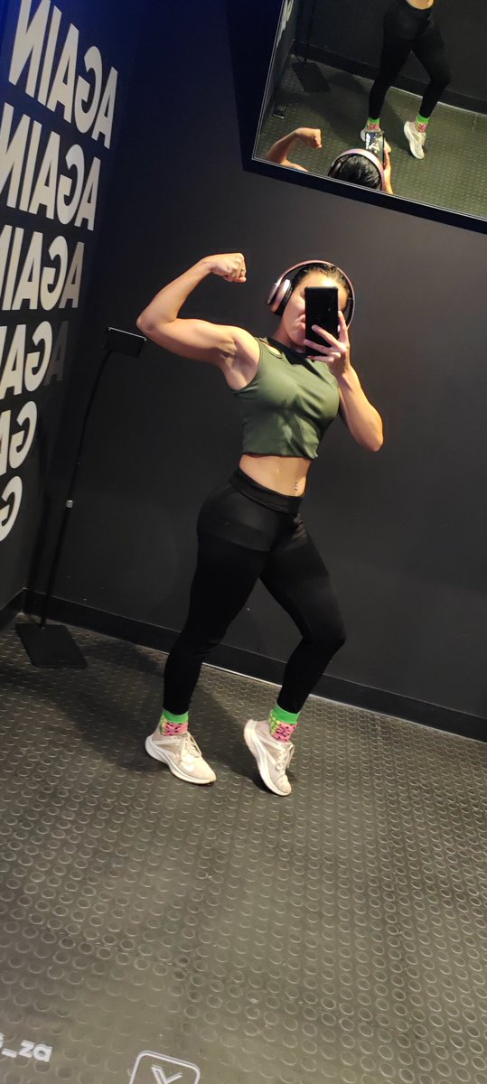 Nicky Vex tweet media