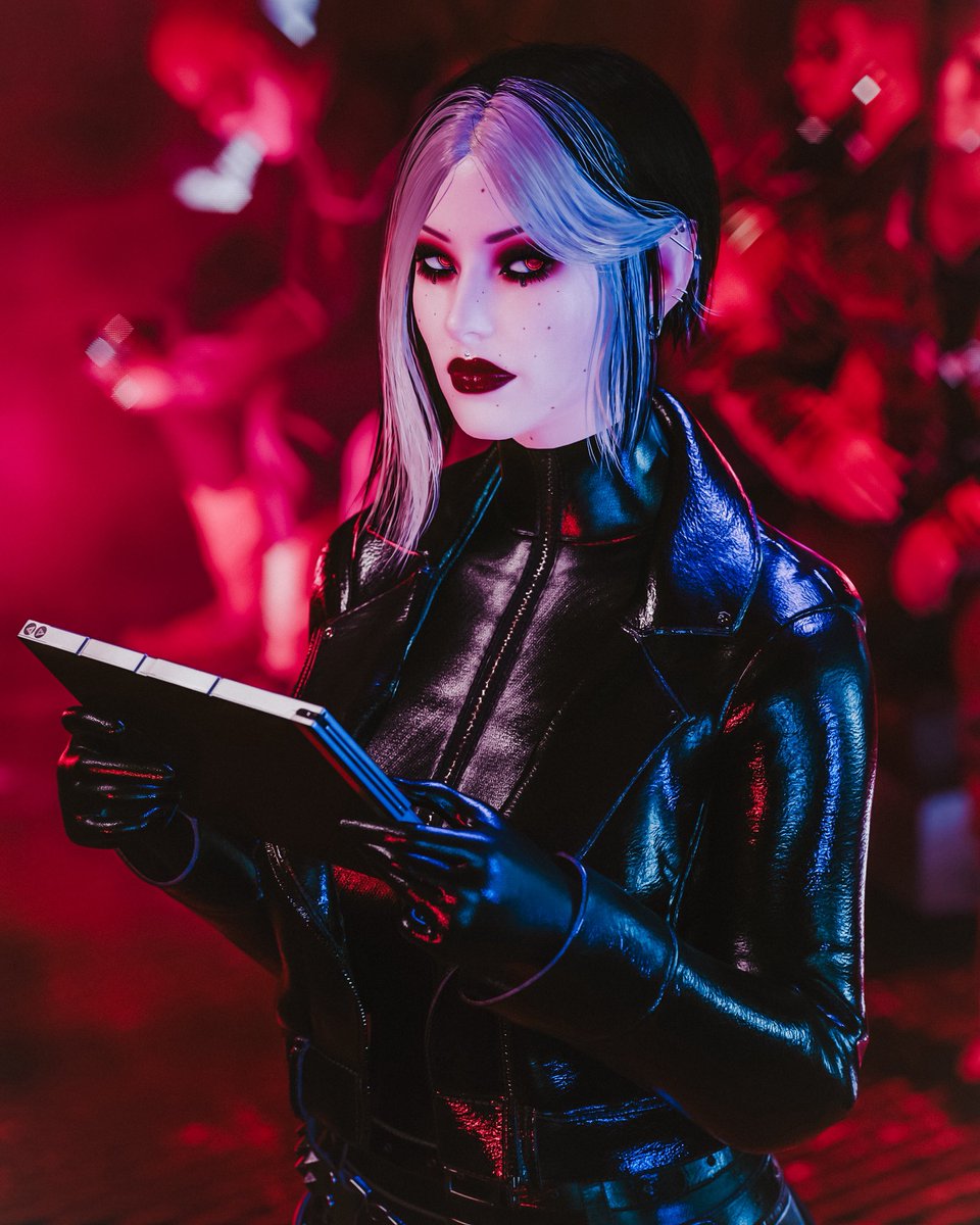 In the dark, solace.

▪️Characters: Amren.

Nee hair for Amren to match her duo tone bob look. Need to figure out what masc npc to use with her for mf previews. Dont have my own or an npv. 😔

🏷️ #Cyberpunk2077 | #VPSupport | #VirtualPhotography | #Photomode | #VPRT | #VGPUnite