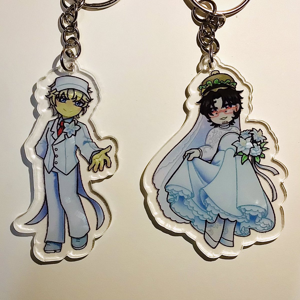 Let’s f*cking goooooooo!!! T^T) 
#pizzaBurger keychains!!!