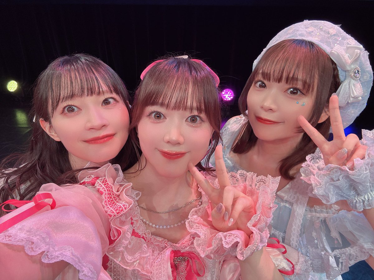 伊藤 彩沙🍓🎀 6/24写真集発売🍒 tweet media