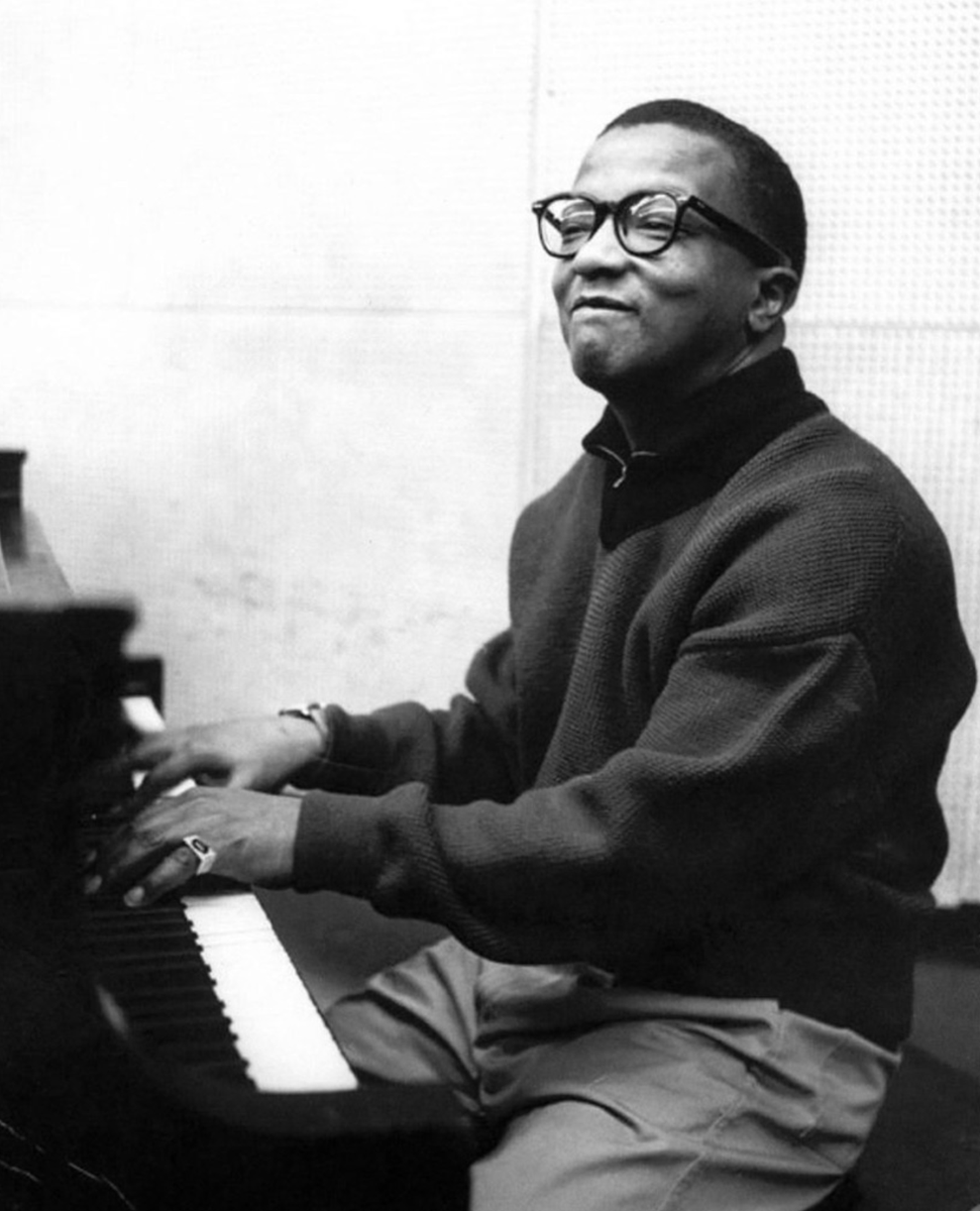 covertitlan's tweet image. Esta semana tenemos un programa dedicado al compositor de jazz, pianista, letrista y arreglista que saltó a la fama de la mano de #DukeEllington: el gran #BillyStrayhorn! No se lo pierdan, este martes en punto de las 8pm, por @HorizonteJazz 107.9 FM
