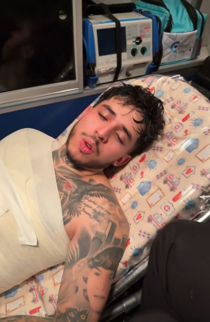 Pero sí lo van a rapar o nadota? 

Mario Bautista