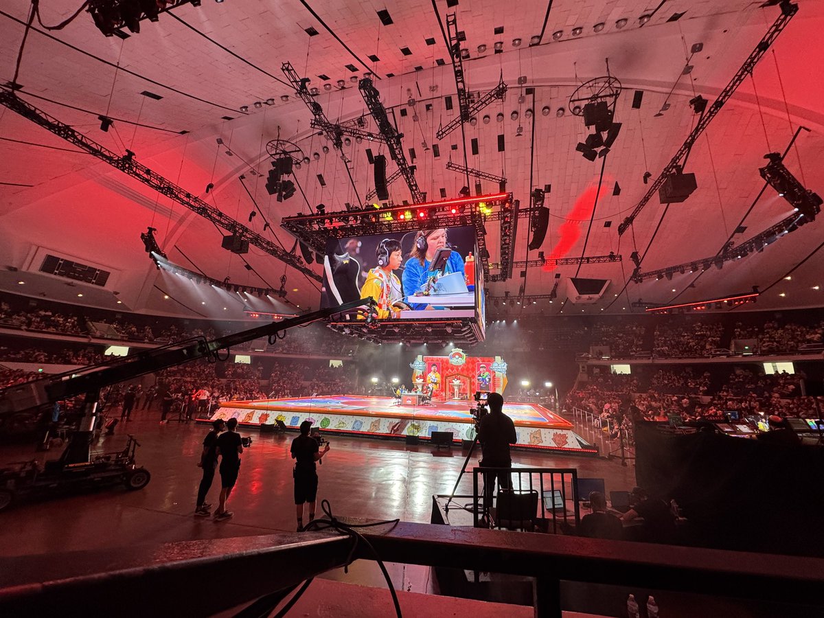Junichi_Masuda's tweet photo. ポケモン世界大会2025閉幕しました。
世界一位になったみなさんおめでとうございます！参加してくれたみんなありがとう！！
今年もとても楽しい時間でした！
Thank you for coming!

#ポケモン世界大会2025 #PokemonWorldChampionships 
#pokemonworlds2025 
#Anaheim https://t.co/upN8CqMh5e