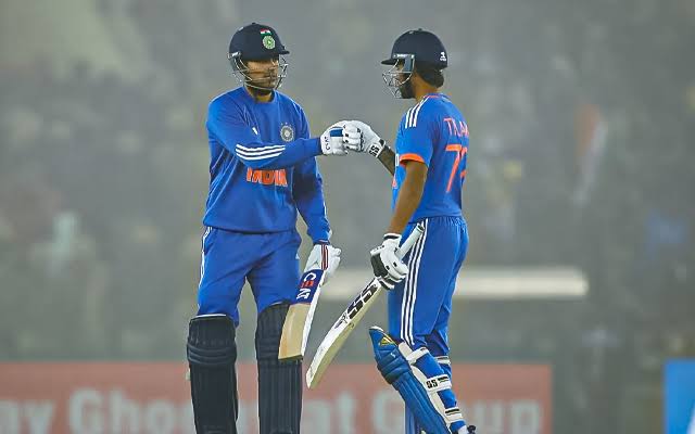 ImTanujSingh's tweet photo. 🚨 UPDATE ON ASIA CUP 2025 🚨 

- There was a discussion to drop Tilak Varma from India's Squad in Asia Cup 2025 to accommodate Shubman Gill in the team. But Team management felt it would be unfair on Tilak to get dropped. (Express Sports) https://t.co/SNfrFcdDt8
