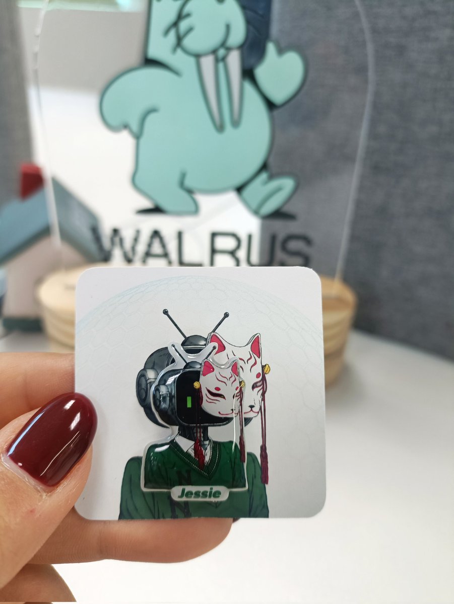 Look what I just got 👀 a tiny Kitsune pin!

Big thanks to <a href="/adleyhere_/">adley</a>, one of the most kind and energetic bros in our <a href="/suivncommunity/">Sui Vietnam Community</a> 🙌

Now my Kitsune sticking with me 24/7 fr 🦊😂
