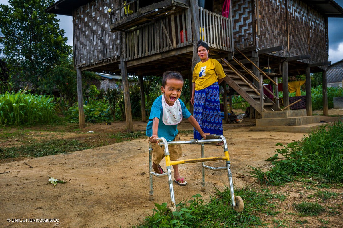 UNICEF tweet picture