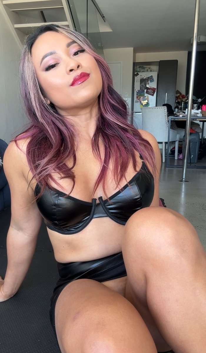 Retweet to prove your loyalty. 😈♠️