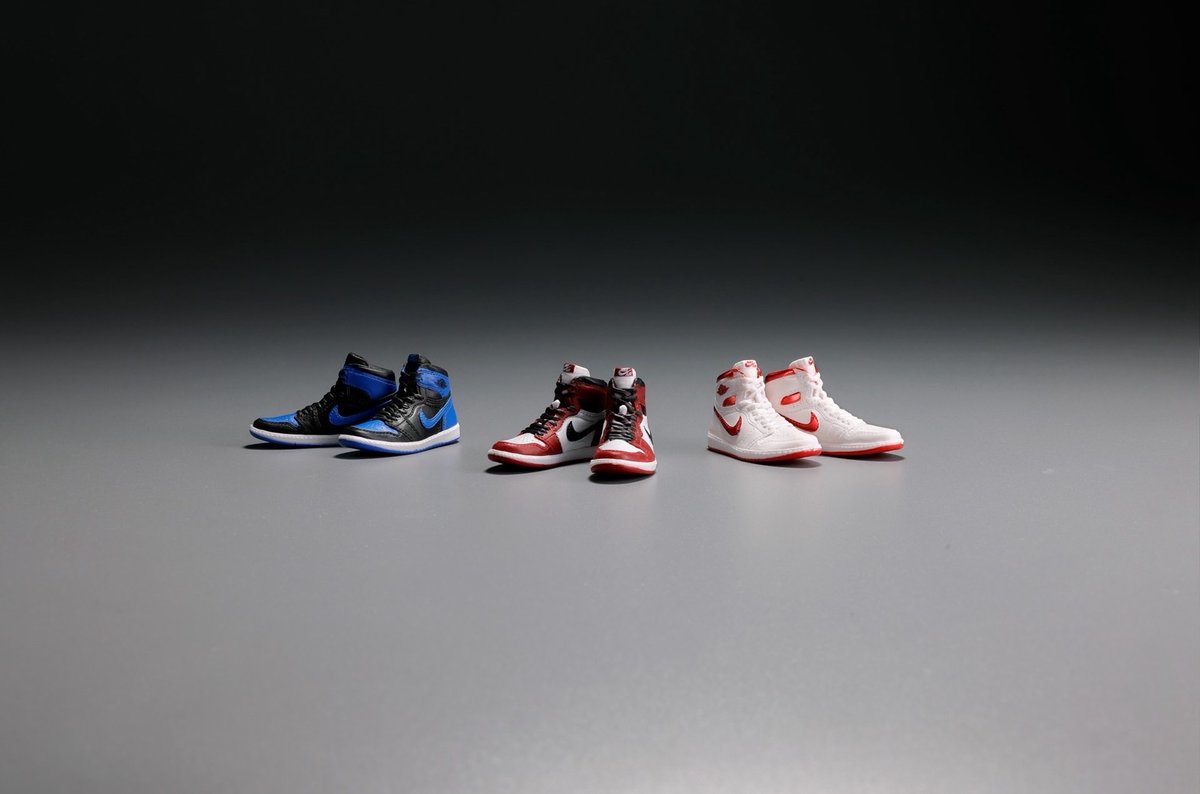 NIKE Air Jordan 1 High 85 MINIATURE COLLECTION （税込800円