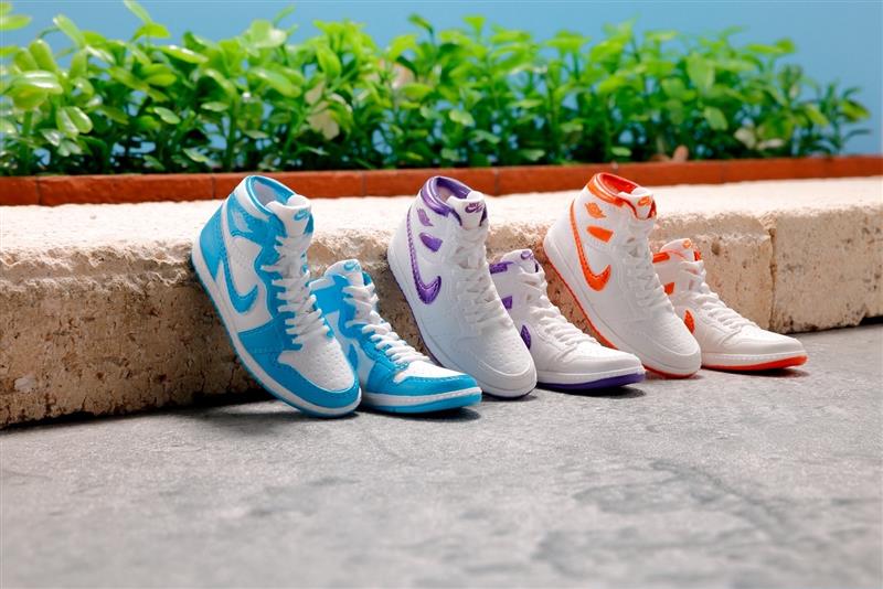NIKE Air Jordan 1 High 85 MINIATURE COLLECTION （税込800円