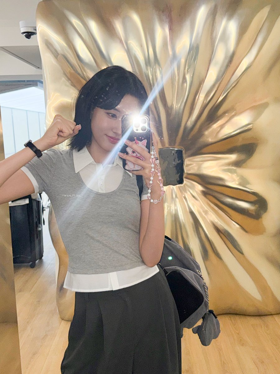 STAYC_official's tweet image. 250823
#쿠팡플레이 #직장인들시즌2

#STAYC #스테이씨
#Yoon #윤