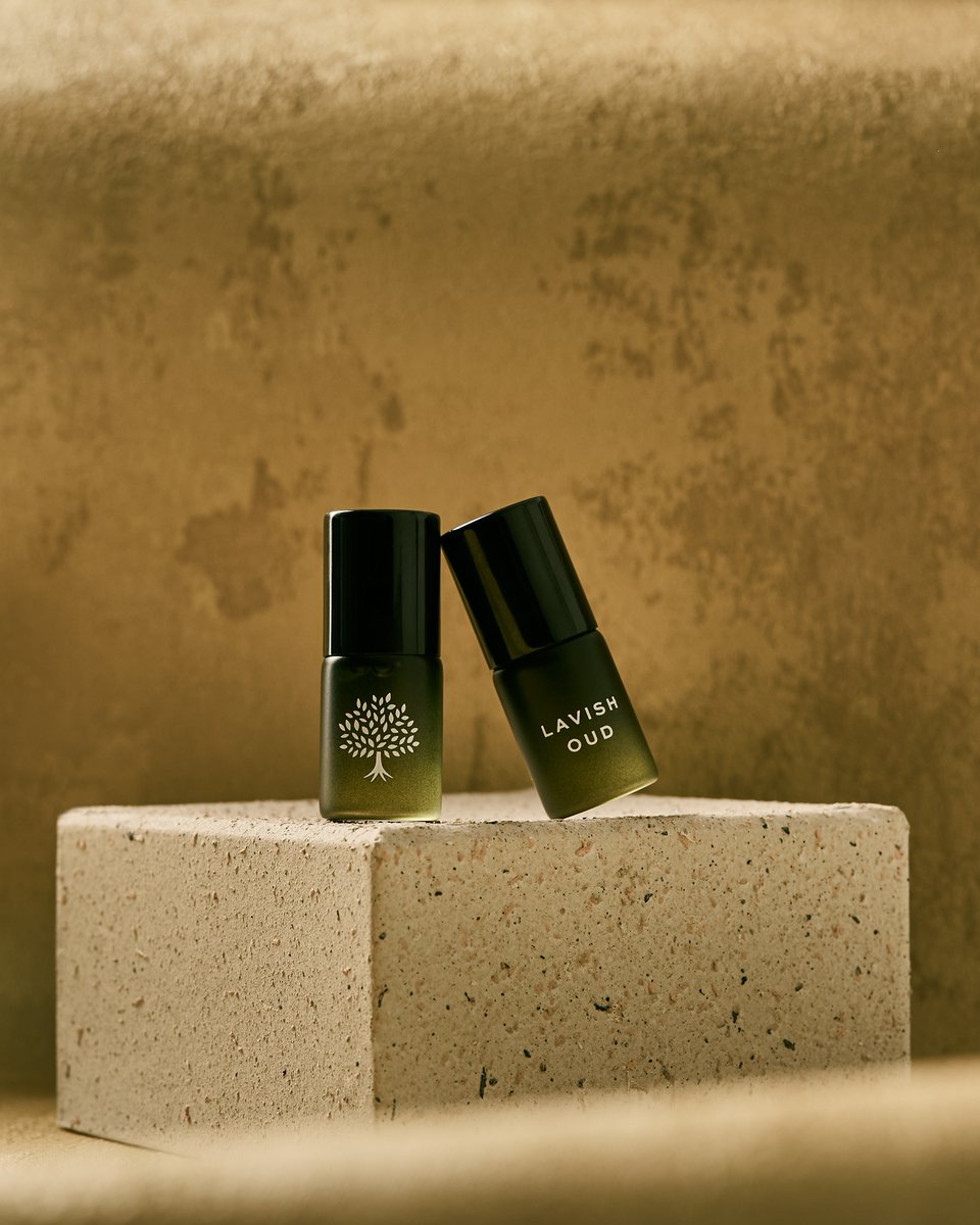 Where refinement meets simplicity ✨🌿 Lavish Oud

#OudAttar #LavishOud #LuxuryFragrance #OudPerfume #FragranceLovers #PerfumeAddict #LuxuryOud #UnforgettableScent #DailyLuxury #OudOil #FragranceOfTheDay #LuxuryEssence