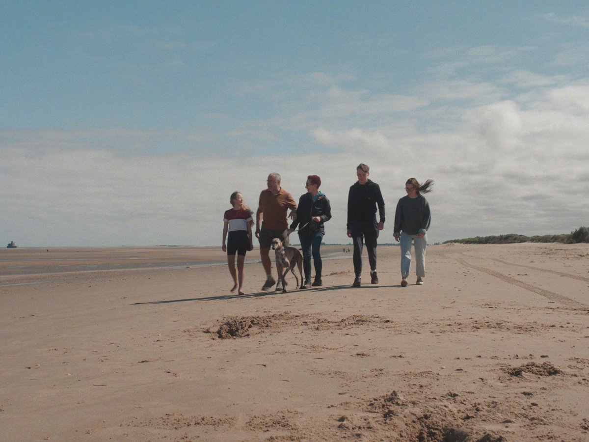 ☀️ Summer’s here—and while many children are making memories, some just need a safe place to be. Could you offer that?

#FosterWithUs #MakeASummerDifference