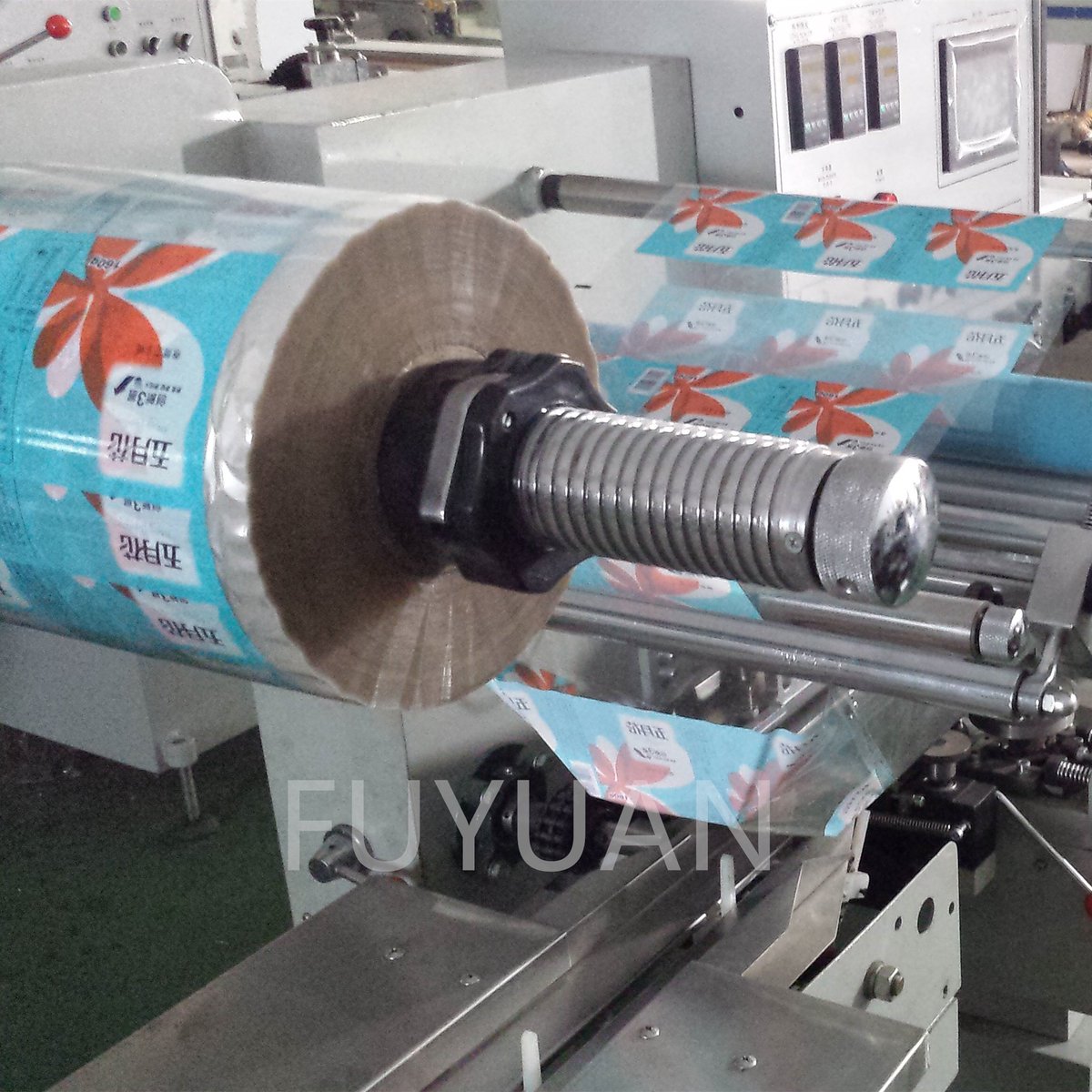 HenanFuyuan's tweet image. ⚡ "Rewind to Perfection" ⚡
Our rewinding machines don’t just roll — they craft precision! Smooth, tight, and consistent wraps every time 🌀, handling paper, film, or fabric like a pro. Boost your workflow without the hassle.
#RewindMaster #PrecisionMachinery #WorkflowBoost